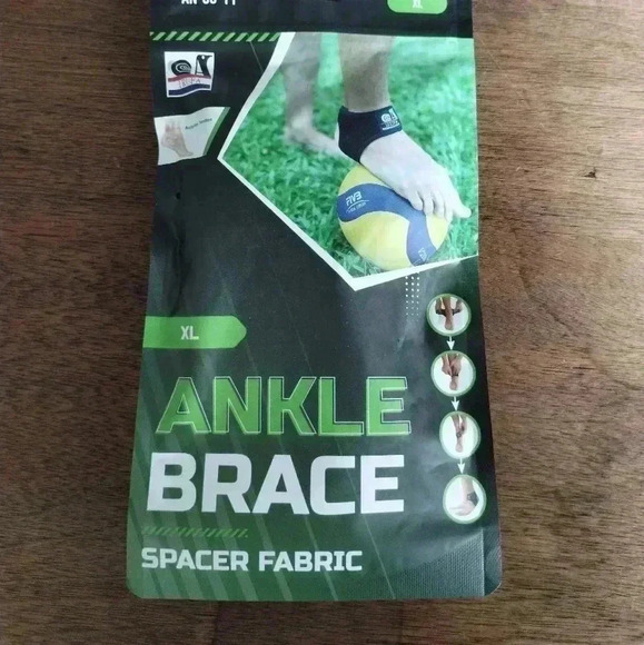 New impact ankle brace by spacer fabric - Picture 1 of 3